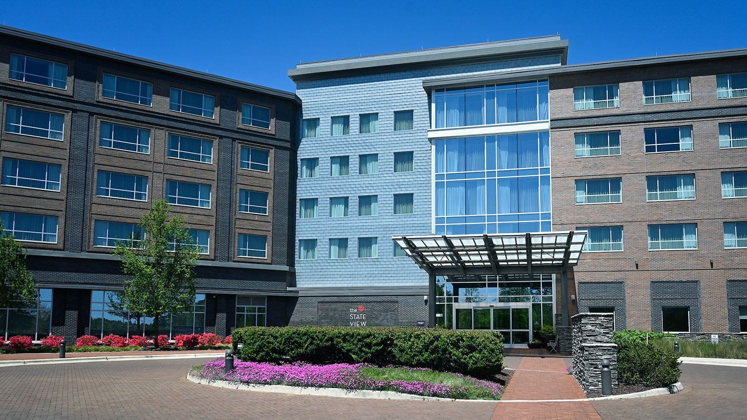 The exterior of the StateView hotel on Centennial Campus.